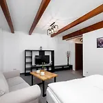 Golden - Taternik Lejlighedshotel