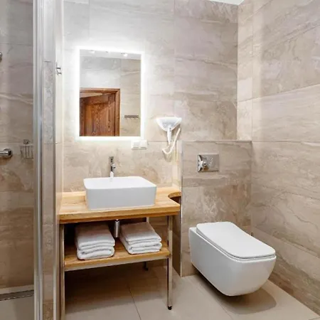 Golden - Taternik Hotel apartamentowy 3*