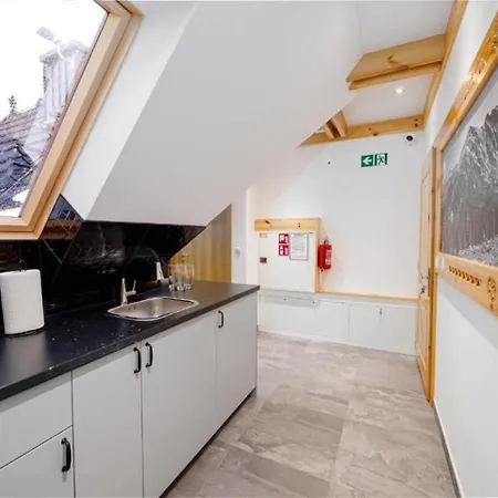 Lägenhetshotell Golden - Taternik 3*