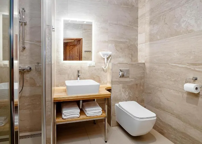 Taternik By Golden 3*